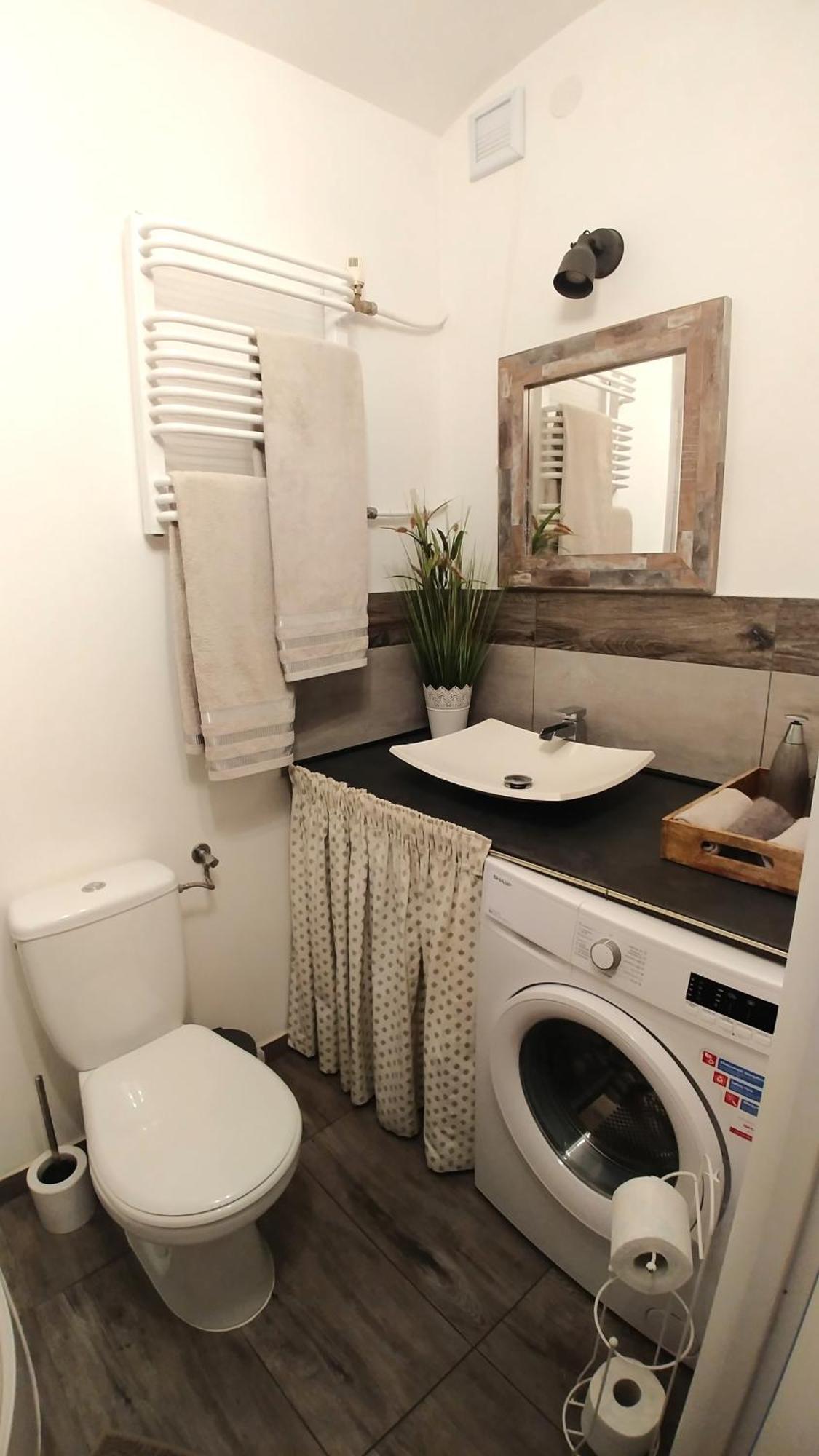 Apartamenty Nova Na Krakowskiej No 3 Bielsko-Biala Luaran gambar